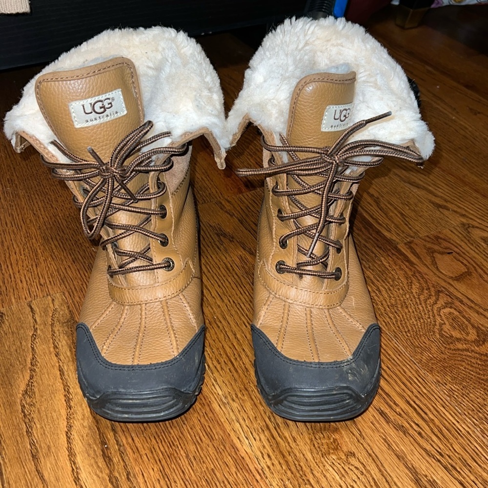 Ugg Adirondack II